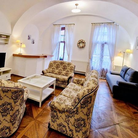 Marina Old Town Apartment Košice Eksteriør billede