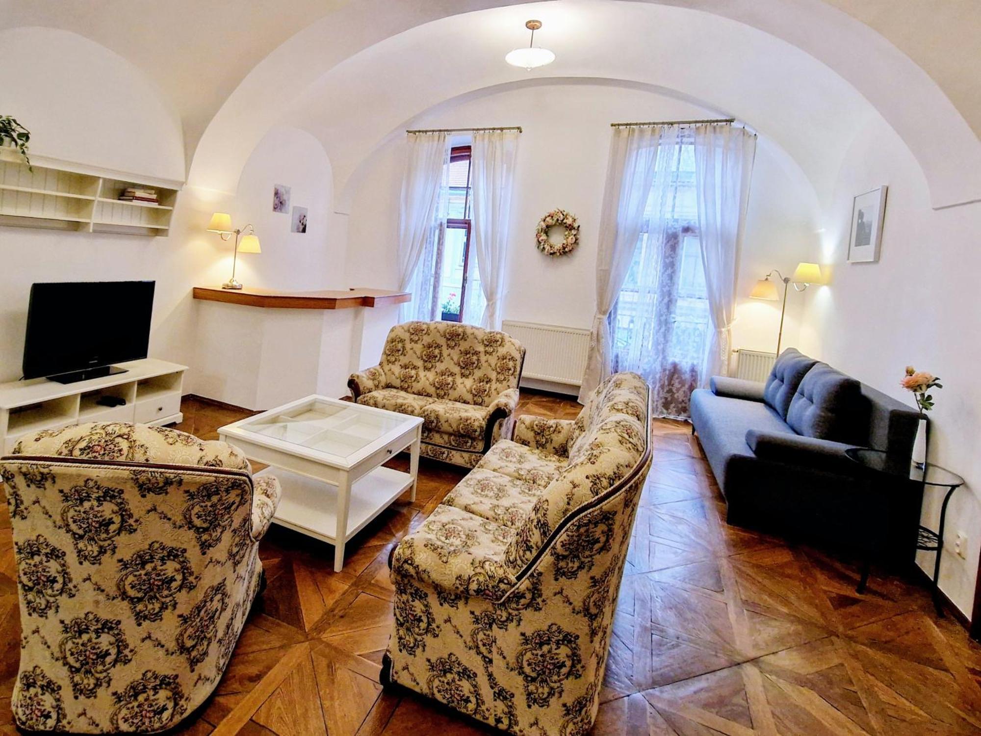 Marina Old Town Apartment Košice Eksteriør billede