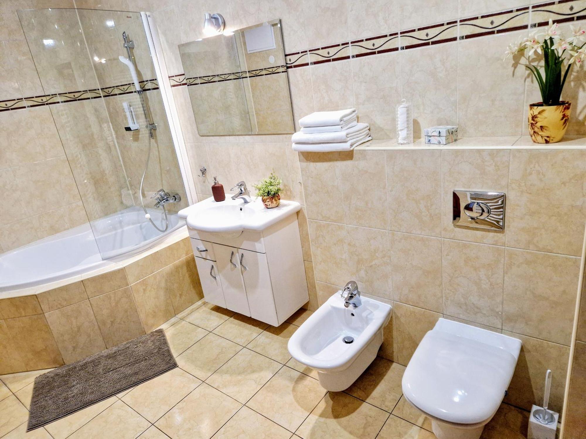 Marina Old Town Apartment Košice Eksteriør billede